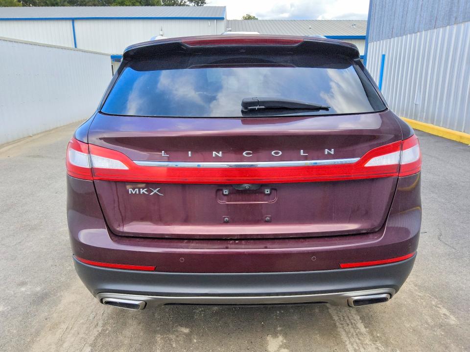 Zdjęcie 6 z aukcji – 2017 LINCOLN MKX z VIN 2LMPJ6LR4HBL35443