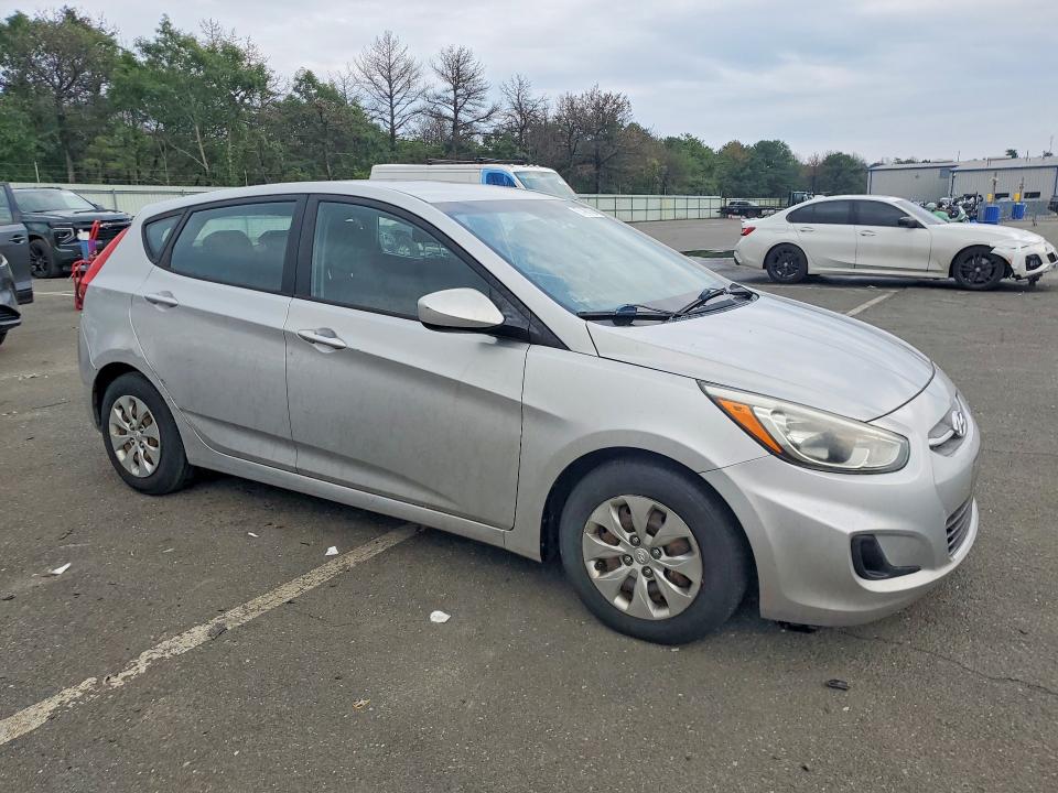 Photo 4 from auction – 2016 HYUNDAI ACCENT with VIN KMHCT5AE7GU260339