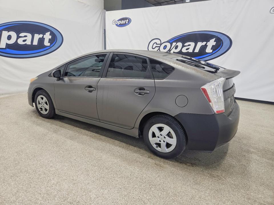 Photo 2 from auction – 2011 TOYOTA PRIUS with VIN JTDKN3DU1B0316826