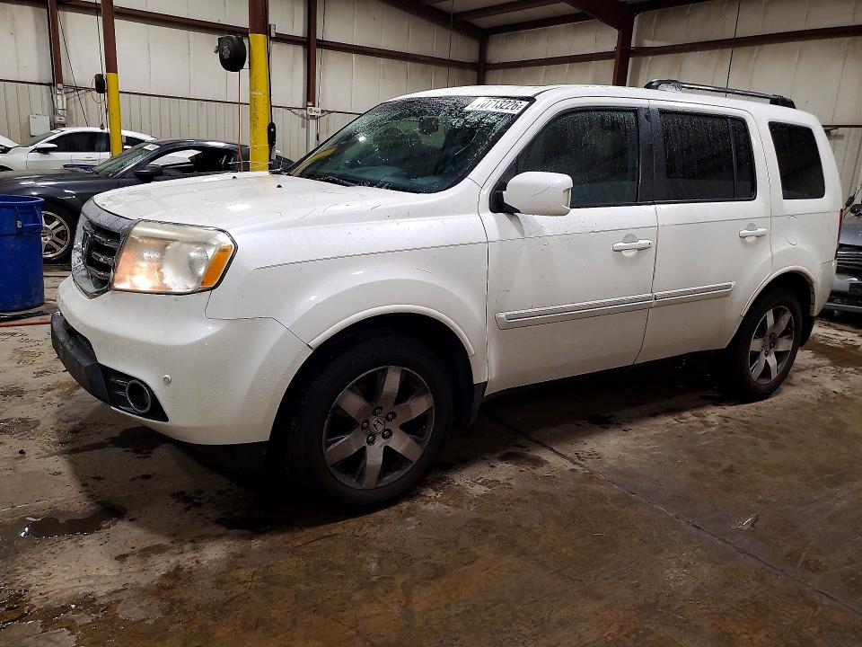 HONDA PILOT 2013 with VIN 5FNYF4H92DB056122 - Photo from auction