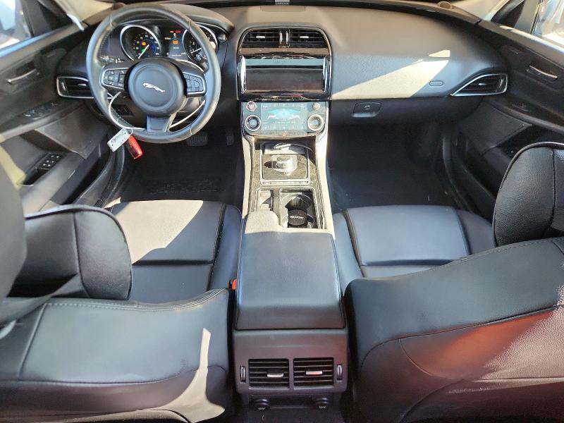 Снимка 8 от търг – 2018 JAGUAR XE с VIN SAJAD4FX0JCP28634