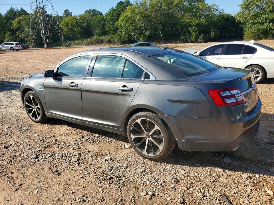 Photo 2 from auction – 2016 FORD TAURUS with VIN 1FAHP2H88GG139563