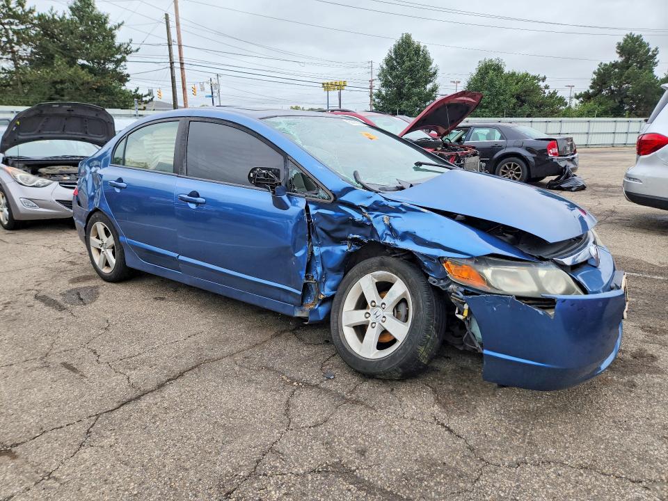 Photo 4 from auction – 2007 HONDA CIVIC with VIN 1HGFA16897L122506