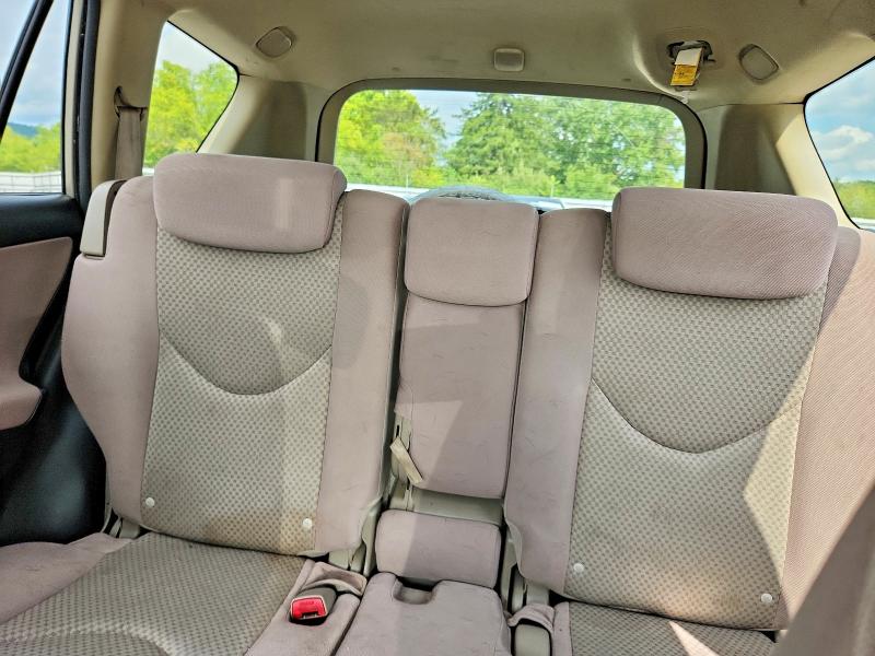 Photo 10 from auction – 2008 TOYOTA RAV4 with VIN JTMZD33V885111656