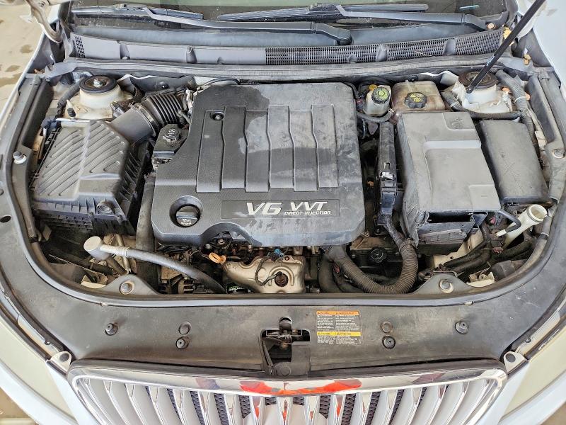Фото 11 с аукциона – 2010 BUICK LACROSSE с VIN 1G4GE5EVXAF226302