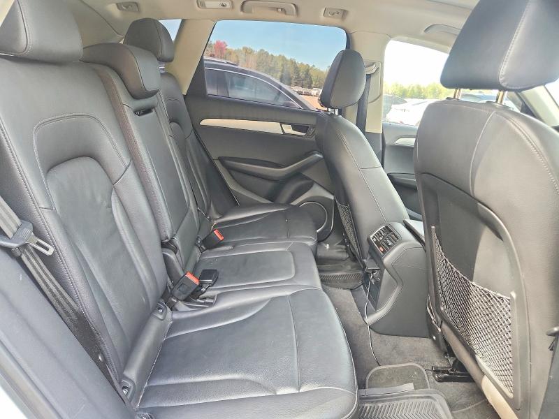 Снимка 11 от търг – 2012 AUDI Q5 с VIN WA1VFCFP8CA103783