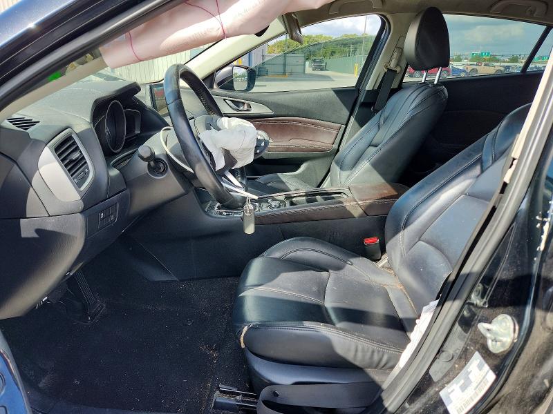 Photo 7 from auction – 2018 MAZDA 3 with VIN 3MZBN1V39JM168542
