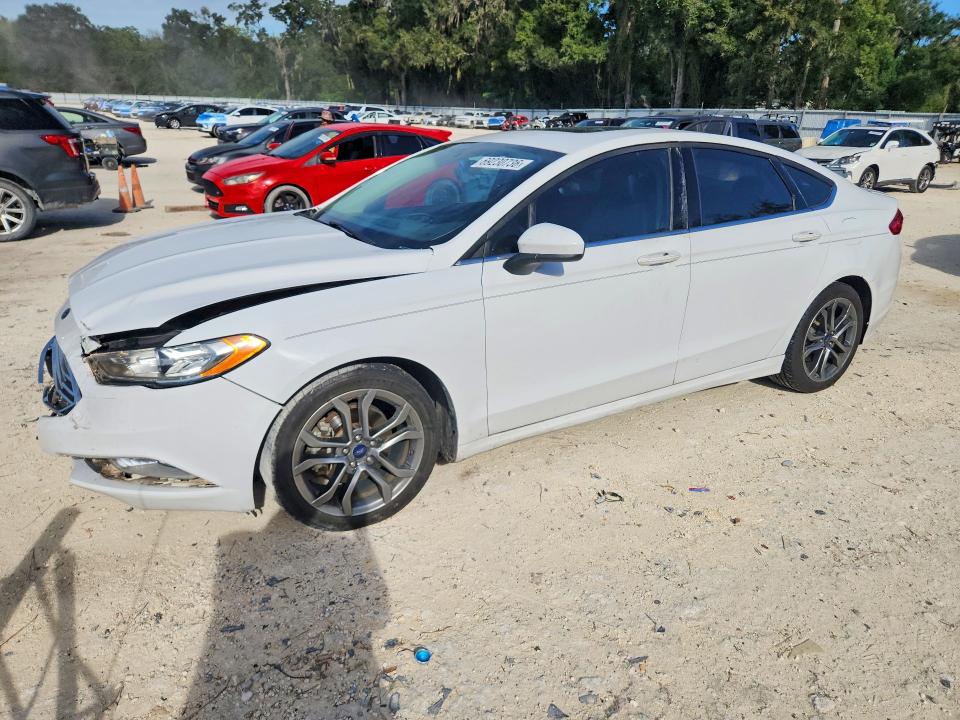 FORD FUSION 2017 with VIN 3FA6P0LU2HR393179 - Photo from auction