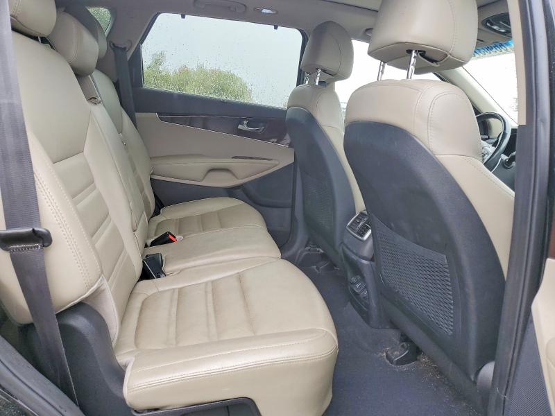 Photo 11 from auction – 2017 KIA SORENTO with VIN 5XYPHDA56HG312516