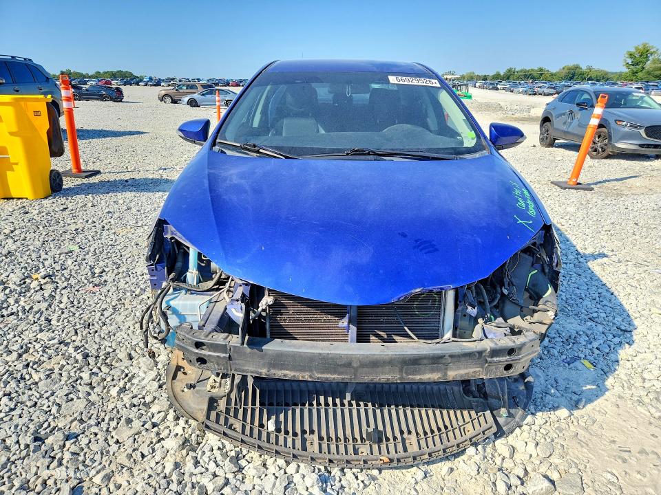 Photo 5 from auction – 2015 TOYOTA COROLLA with VIN 2T1BURHEXFC346458