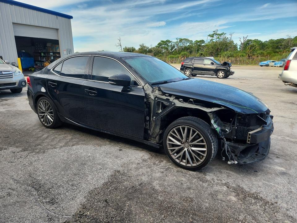 Photo 4 from auction – 2016 LEXUS IS with VIN JTHBA1D27G5031362