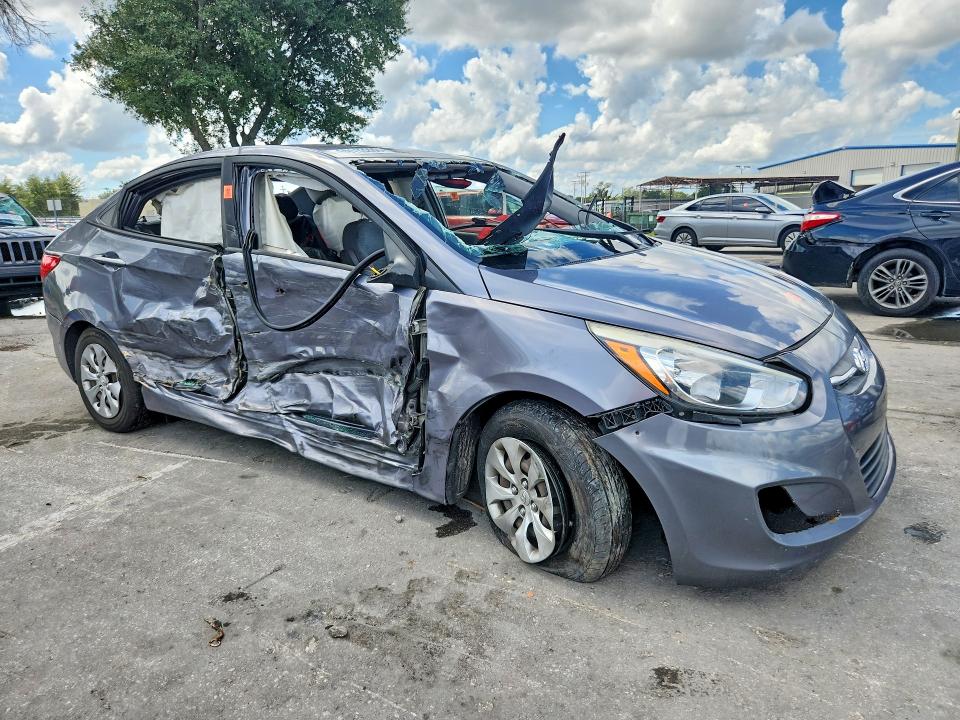Photo 4 from auction – 2017 HYUNDAI ACCENT with VIN KMHCT4AE3HU308267