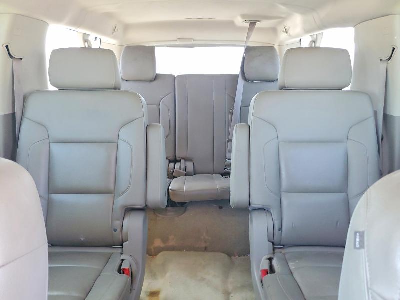 Photo 10 from auction – 2015 CHEVROLET SUBURBAN with VIN 1GNSCJKCXFR709768