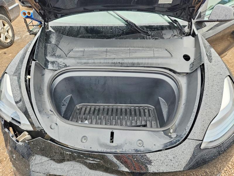 Foto 11 de la subasta – 2023 TESLA MODEL Y con VIN LRWYGDEE5PC162450