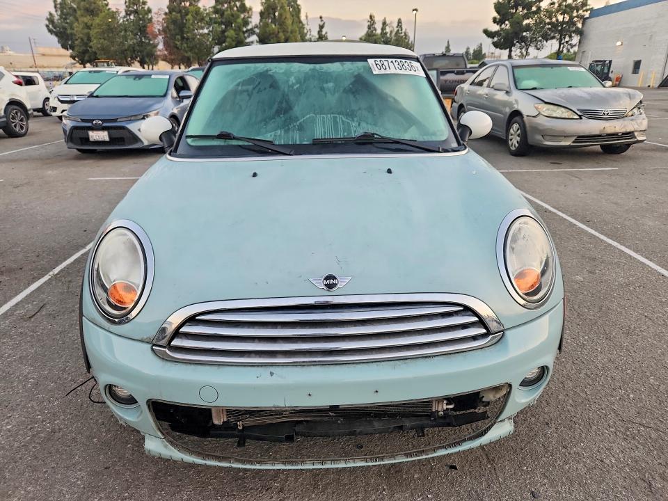 Zdjęcie 5 z aukcji – 2012 MINI COOPER z VIN WMWSU3C5XCT255793