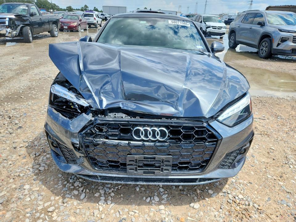 Photo 5 from auction – 2021 AUDI A5 with VIN WAUEACF59MA002527