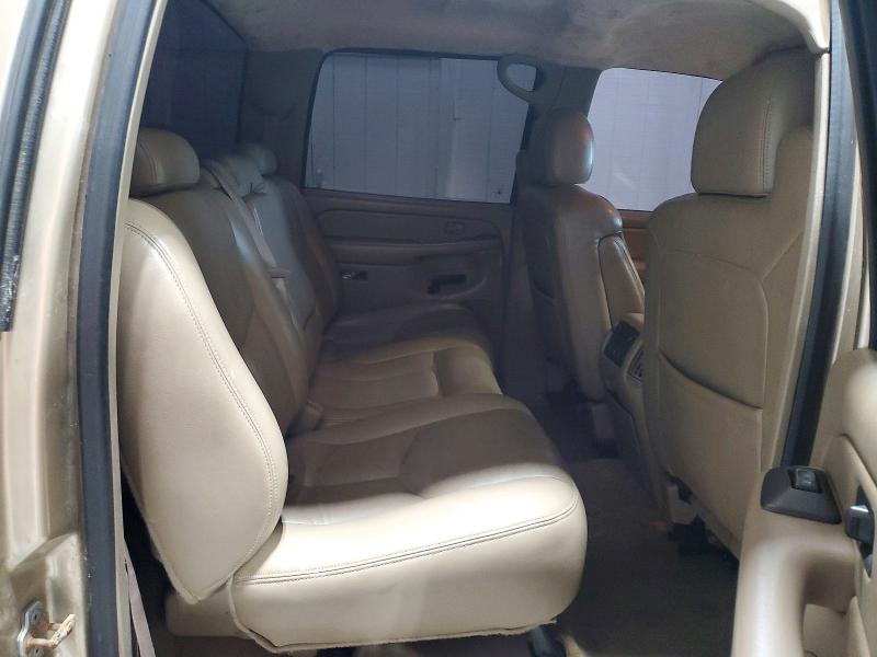Photo 10 from auction – 2004 CHEVROLET SILVERADO with VIN 2GCEK13T141416046