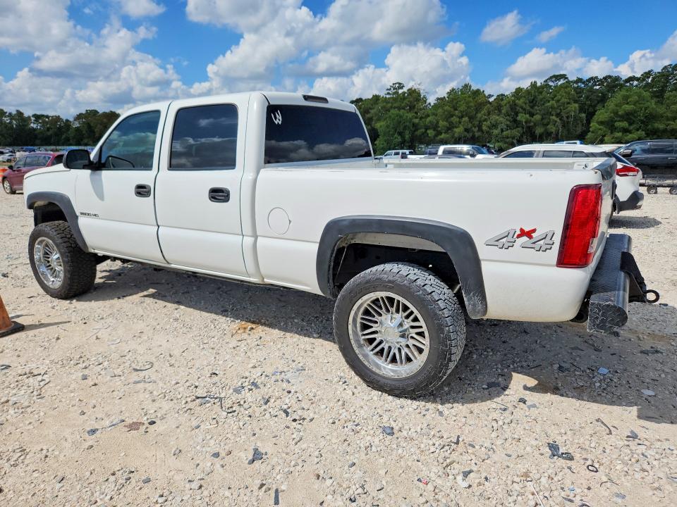 Photo 2 from auction – 2006 CHEVROLET SILVERADO with VIN 1GCHK23U96F186344