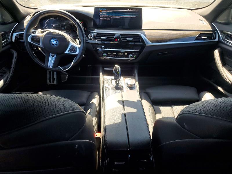 Zdjęcie 8 z aukcji – 2022 BMW 530E z VIN WBA13AG02NCL04358