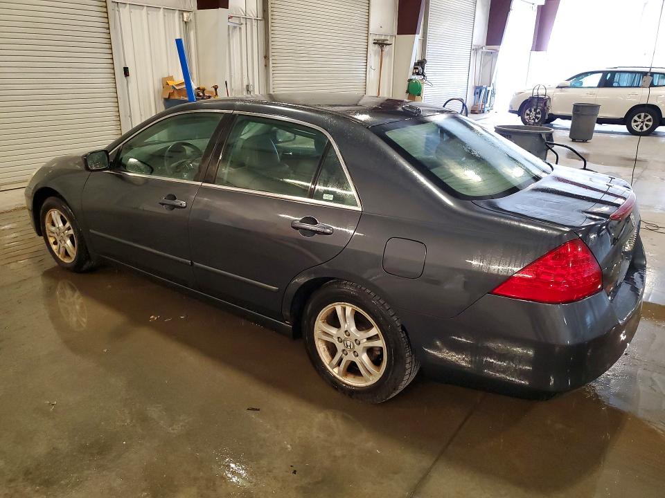 Photo 2 from auction – 2006 HONDA ACCORD with VIN 1HGCM56816A024744