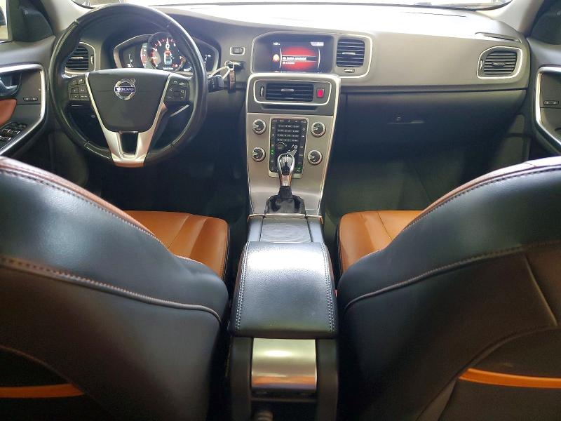 Photo 8 from auction – 2018 VOLVO S60 with VIN LYV402TK7JB160617