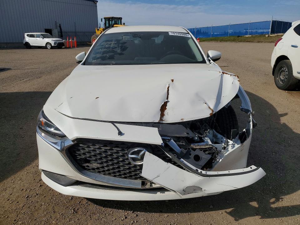 Foto 5 de la subasta – 2020 MAZDA 3 con VIN JM1BPAB72L1175790