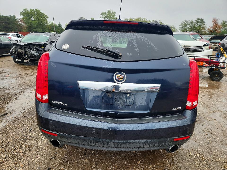 صورة رقم 6 من المزاد - 2015 CADILLAC SRX مع VIN 3GYFNEE35FS607888