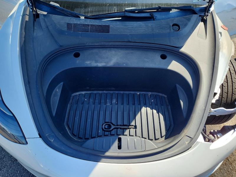 Фото 11 с аукциона – 2022 TESLA MODEL 3 с VIN 5YJ3E1EB5NF206423