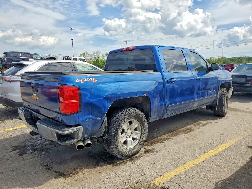 Photo 3 from auction – 2015 CHEVROLET SILVERADO with VIN 3GCUKREC6FG214448
