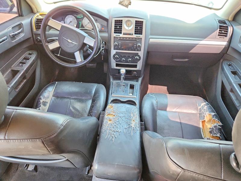Photo 8 from auction – 2009 CHRYSLER 300 with VIN 2C3KA53V69H621721