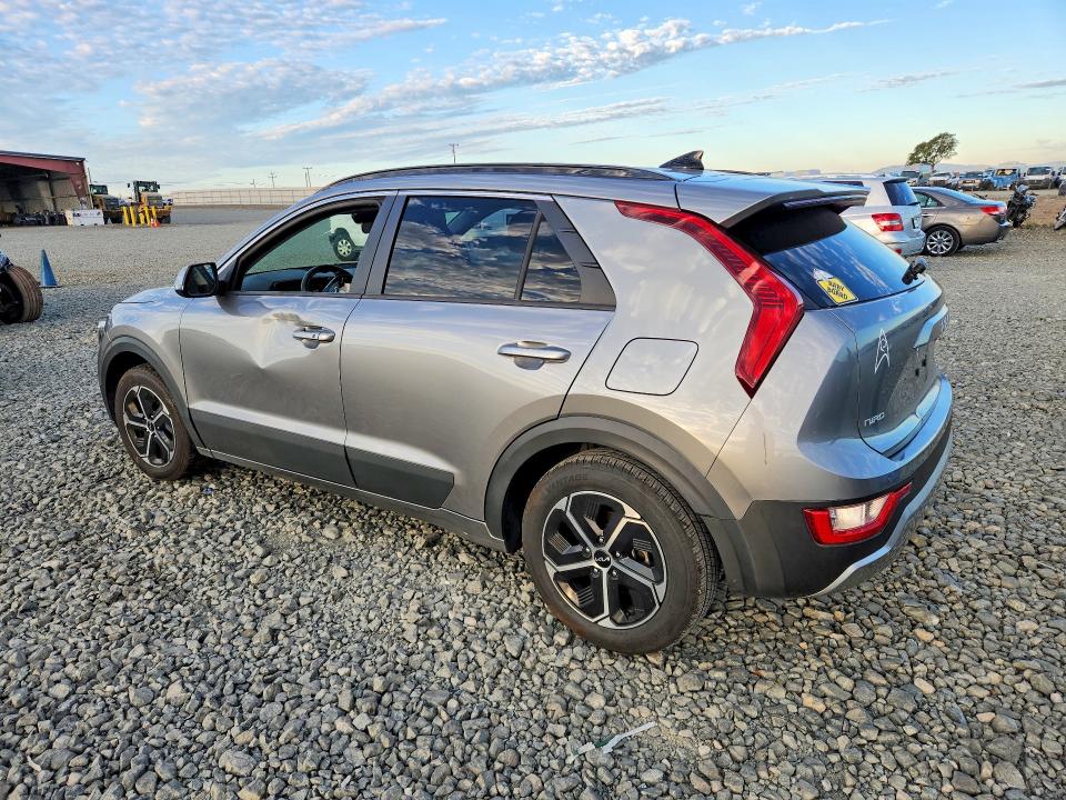 Photo 2 from auction – 2023 KIA NIRO with VIN KNDCR3LE5P5071039