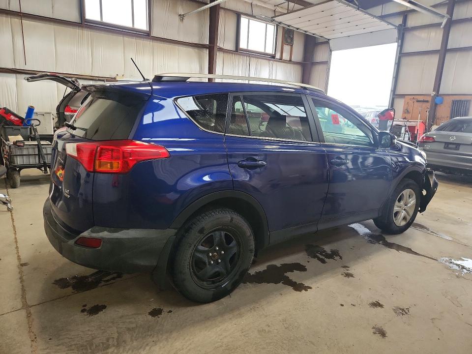 صورة رقم 3 من المزاد - 2015 TOYOTA RAV4 مع VIN 2T3BFREV3FW320059