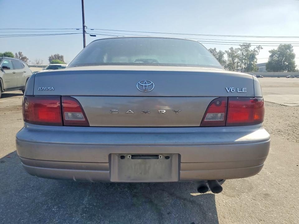 Photo 6 from auction – 1995 TOYOTA CAMRY with VIN JT2GK12E6S0122767