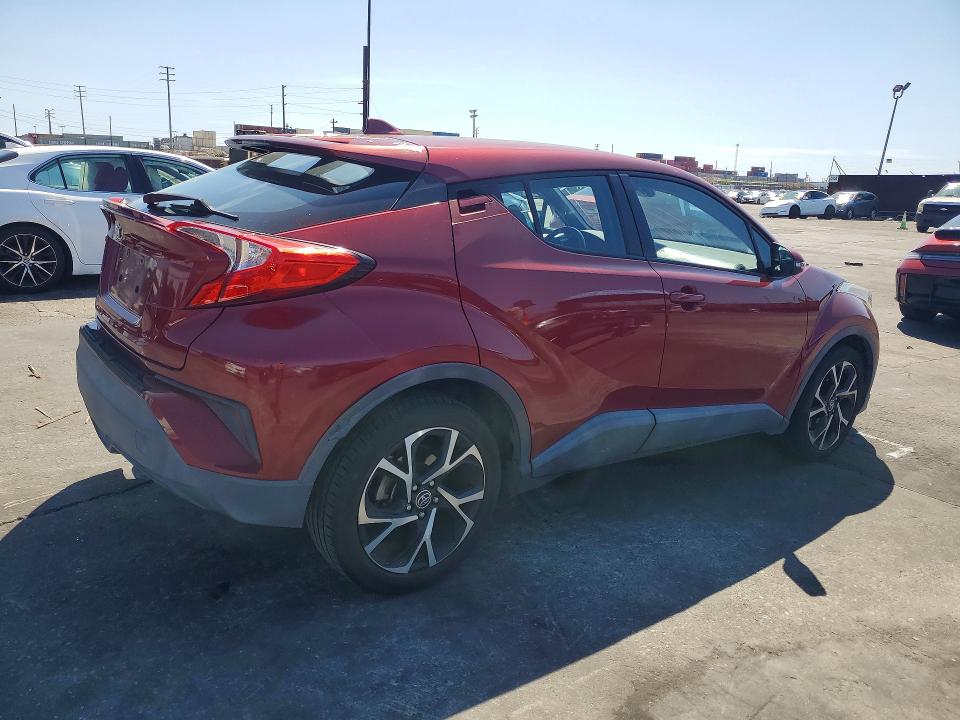 Photo 3 from auction – 2018 TOYOTA C-HR with VIN NMTKHMBX0JR041759