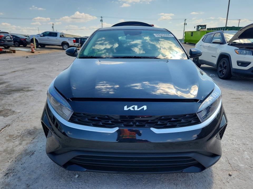 Photo 5 from auction – 2024 KIA FORTE with VIN 3KPF24AD8RE830677
