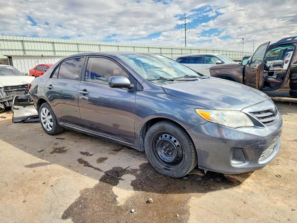 Photo 4 from auction – 2013 TOYOTA COROLLA with VIN 5YFBU4EE9DP192426