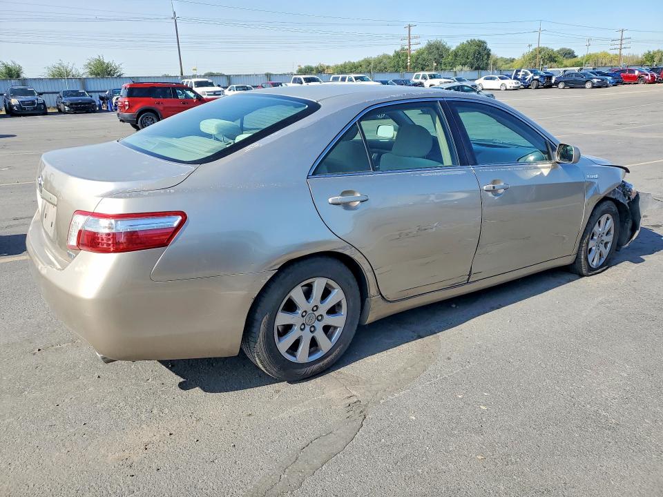 Photo 3 from auction – 2007 TOYOTA CAMRY with VIN JTNBB46K373028995