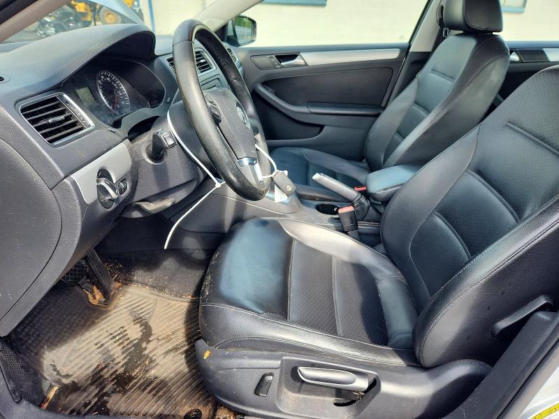 Photo 7 from auction – 2014 VOLKSWAGEN JETTA with VIN 3VWD07AJ6EM362305
