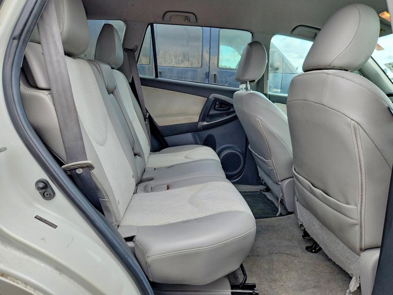 Photo 10 from auction – 2014 TOYOTA RAV4 EV with VIN 2T3YL4DV0EW003068