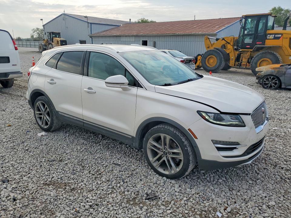 Zdjęcie 4 z aukcji – 2019 LINCOLN MKC z VIN 5LMCJ3D99KUL09359