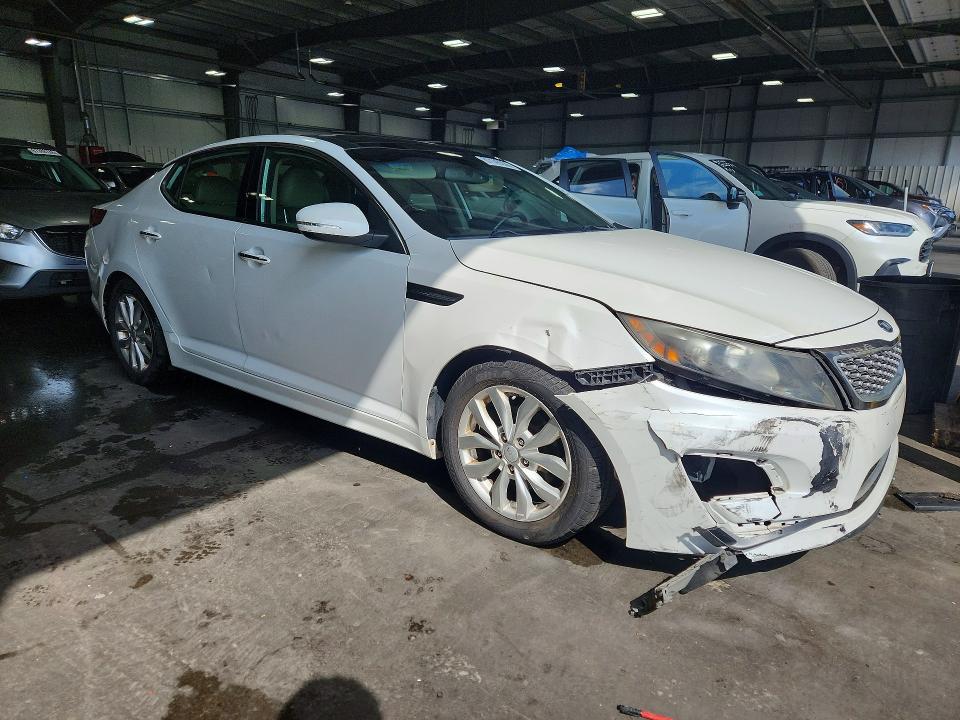 Photo 4 from auction – 2014 KIA OPTIMA with VIN 5XXGN4A7XEG284147