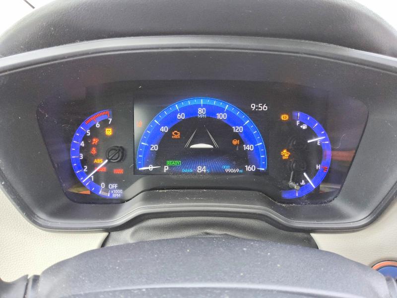 Photo 9 from auction – 2020 TOYOTA COROLLA with VIN JTDEBRBE8LJ028530