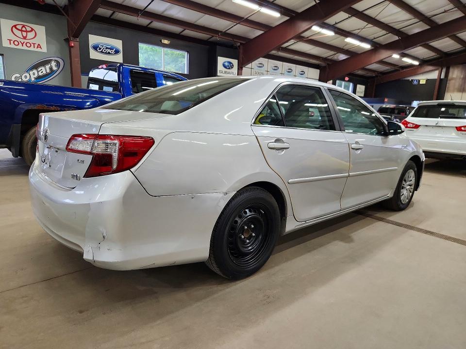 Photo 3 from auction – 2013 TOYOTA CAMRY HYBRID with VIN 4T1BD1FK5DU090266