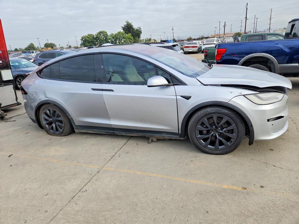 Foto 4 de la subasta – 2025 TESLA MODEL X con VIN 7SAXCDE56SF463608