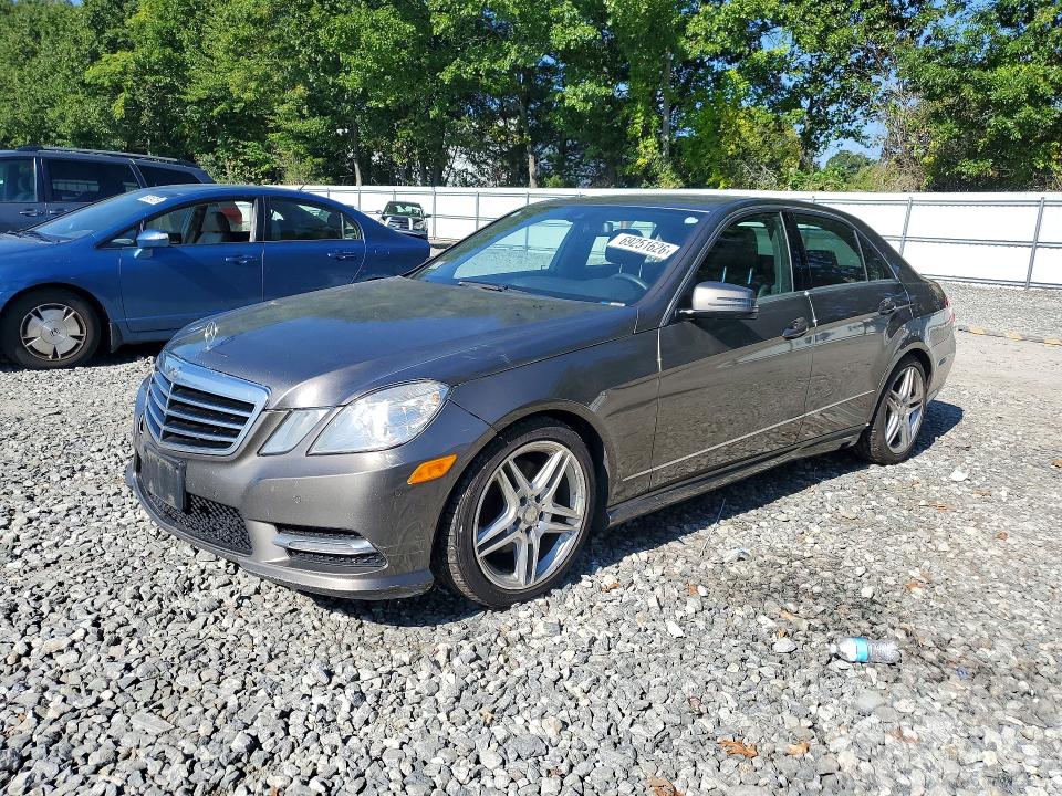 MERCEDES-BENZ E 2013 with VIN WDDHF8JBXDA736515 - Photo from auction