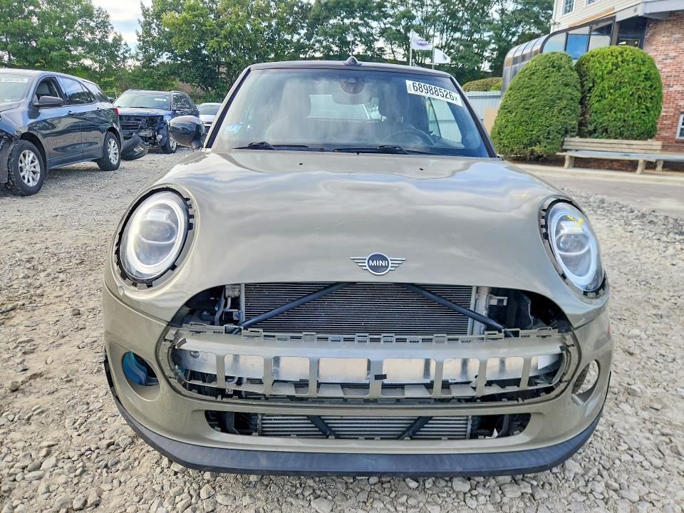 Photo 5 from auction – 2020 MINI COOPER with VIN WMWWJ3C05L3L06213