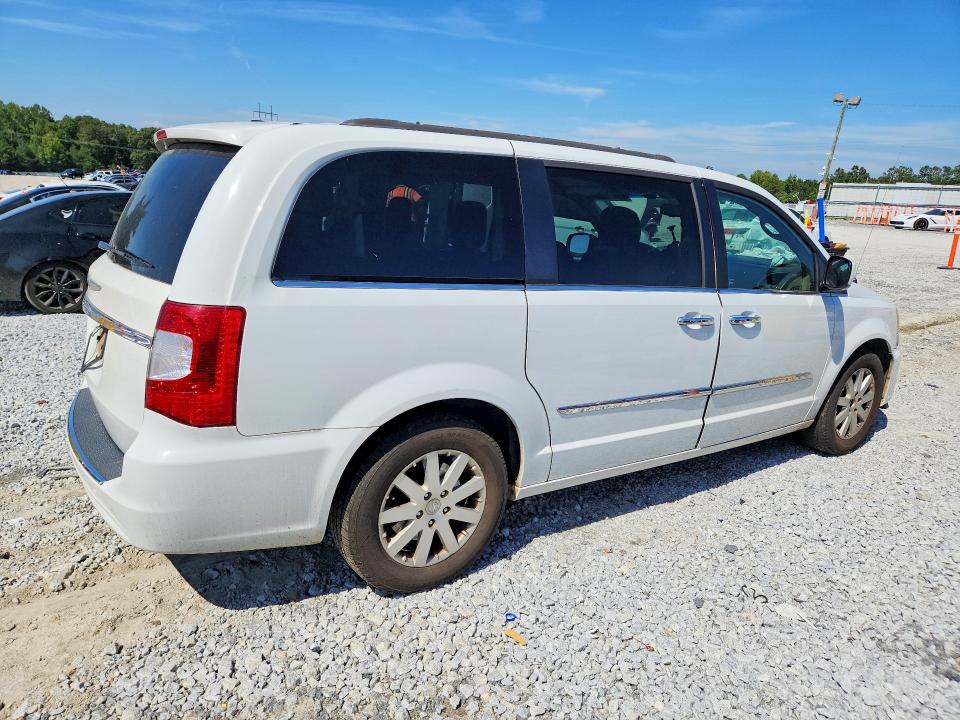 Снимка 3 от търг – 2014 CHRYSLER TOWN & COUNTRY с VIN 2C4RC1BG9ER413336