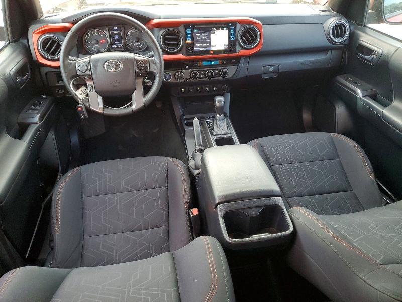 Photo 8 from auction – 2017 TOYOTA TACOMA with VIN 3TMCZ5AN2HM056895