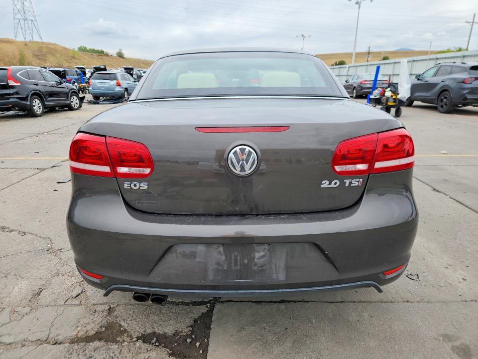 Photo 6 from auction – 2013 VOLKSWAGEN EOS with VIN WVWBW8AH1DV004349