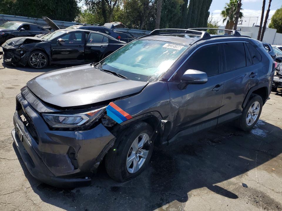 TOYOTA RAV4 2021 with VIN 2T3W1RFV3MC169690 - Photo from auction